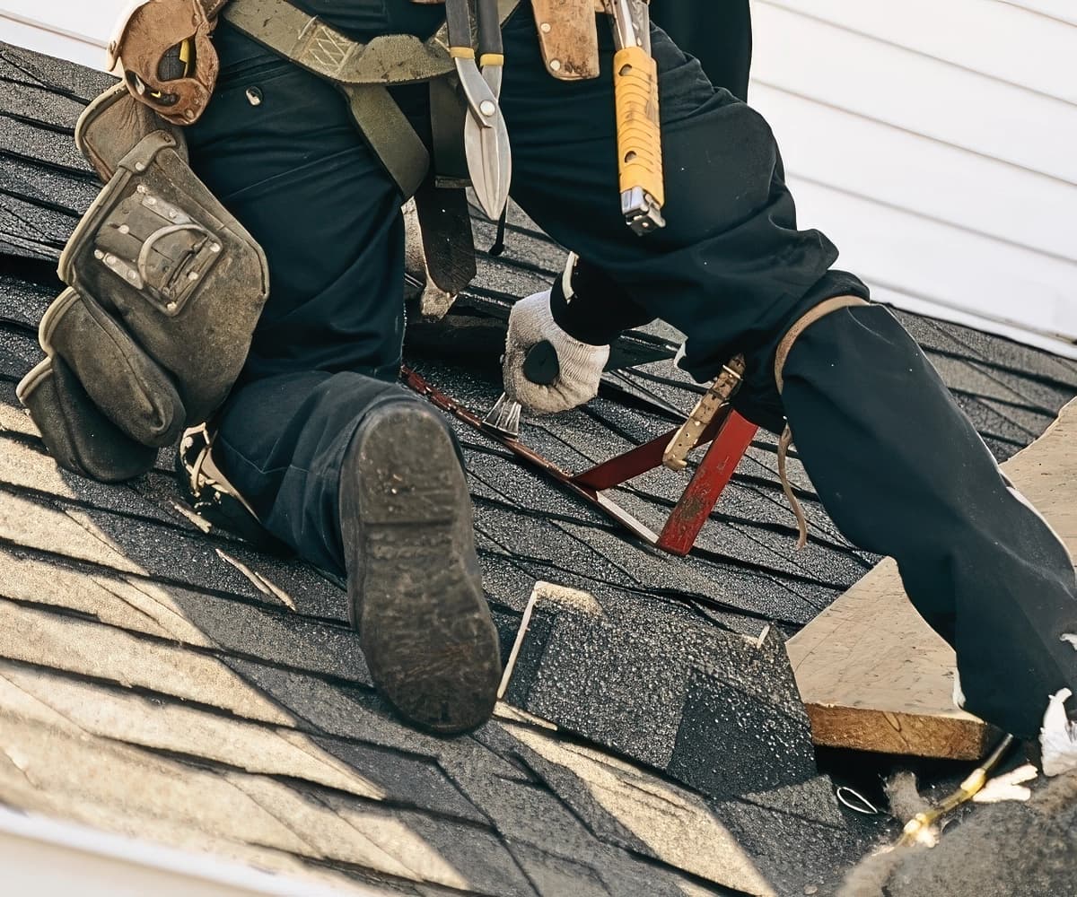 Pantheon Roofing crew at work on a Champaign, IL home